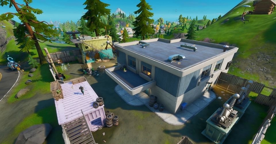 Fortnite — как заправить машину на Catty Corner