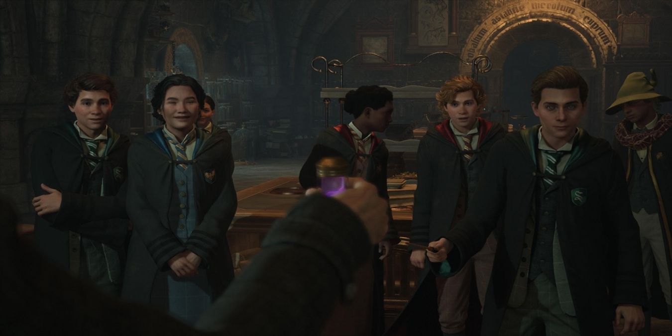 Как использовать зелья одновременно в Hogwarts Legacy